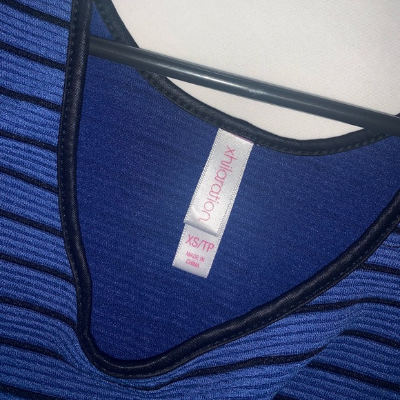 Flowy Blouse - Picture 2 of 3